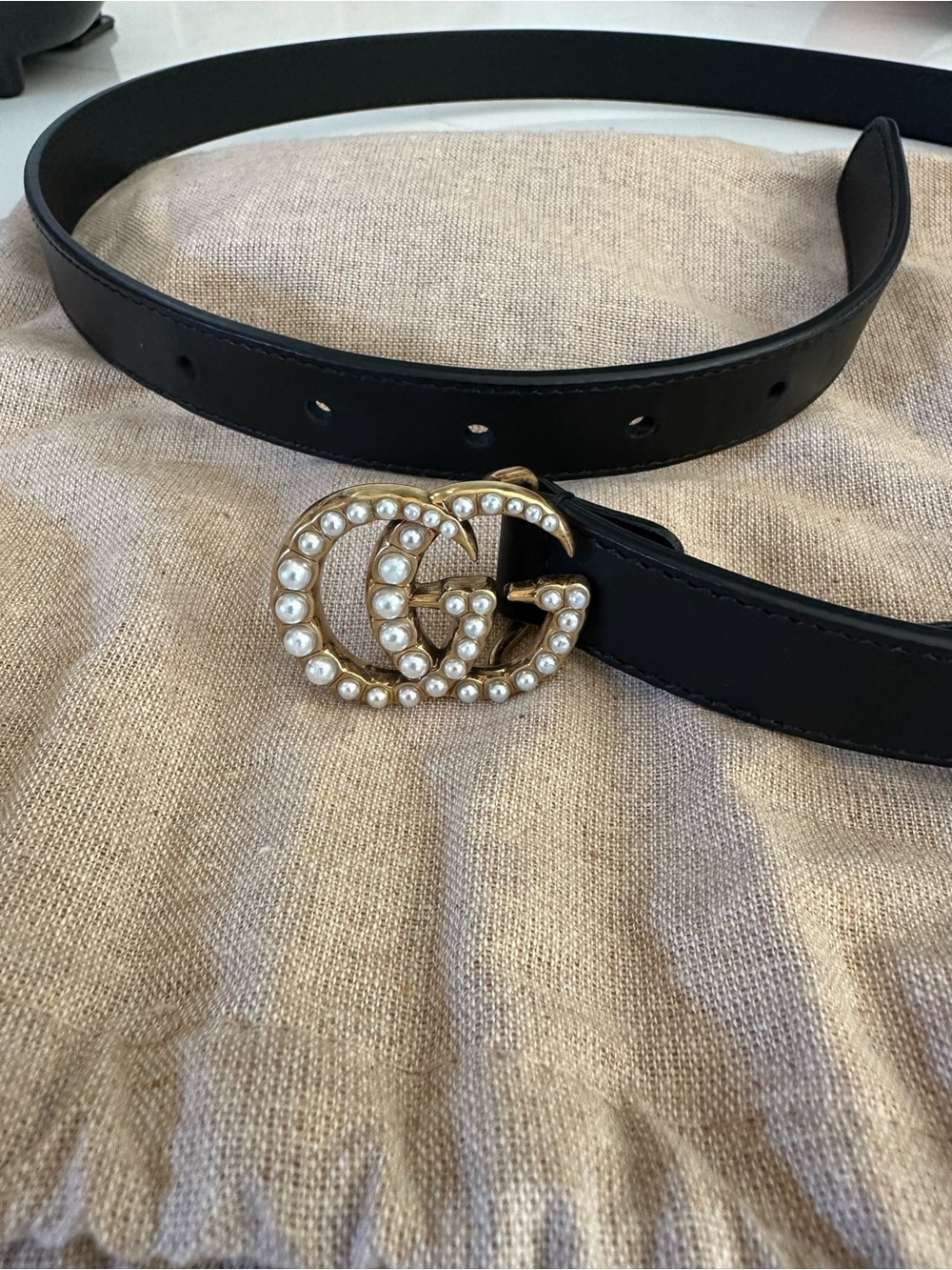 Gucci Pearl Double G Buckle Belt Leather Belt in Black & Gold Like New